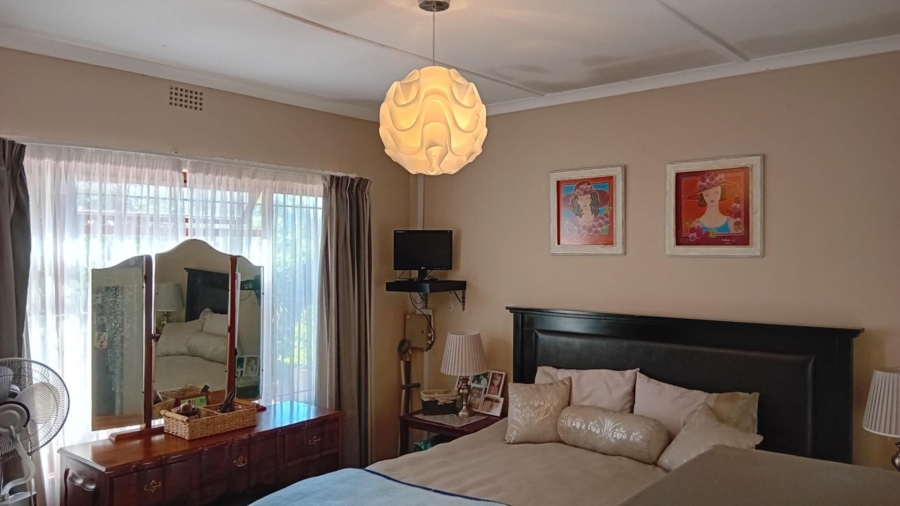4 Bedroom Property for Sale in Parkersdorp Western Cape